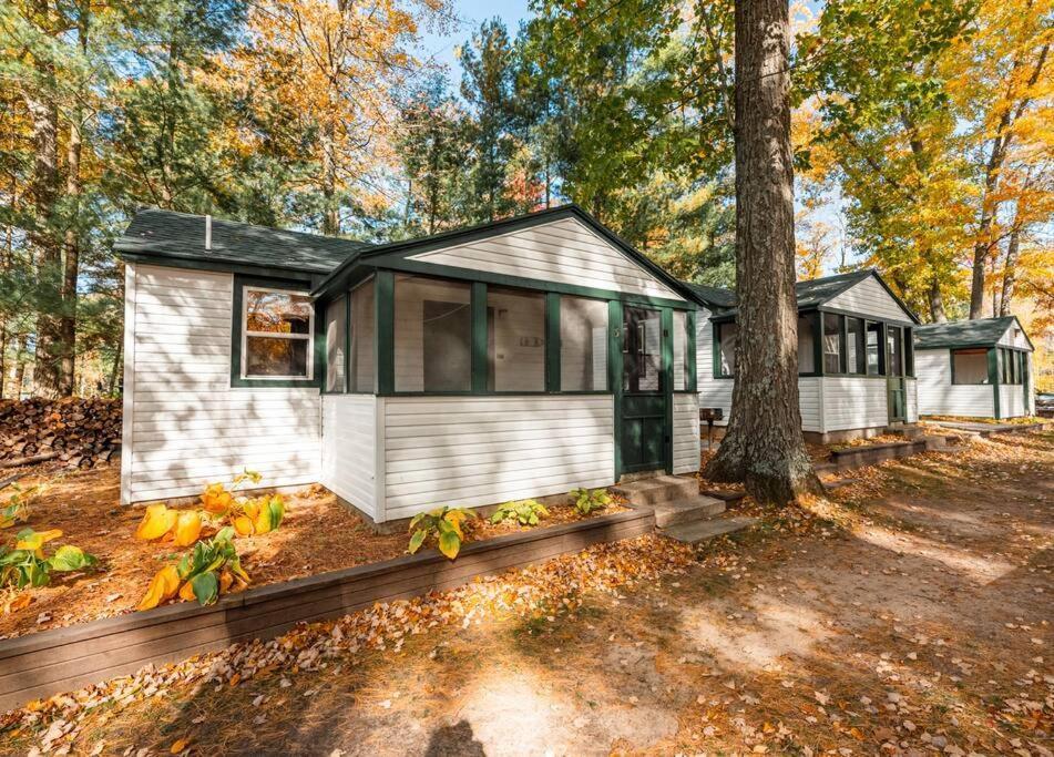 Big Blue Lake Cottages, Llc - Cottage #5 Holton Exterior foto
